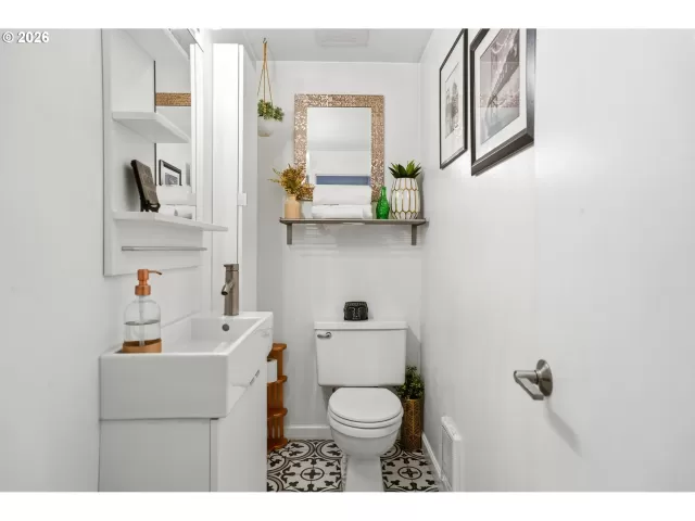 MLS: 406283817 Condo For Sale