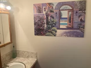 Photo #4: 406297284 Listing