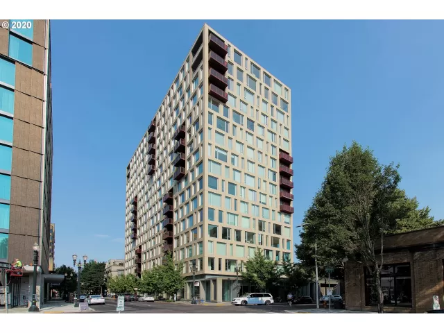 MLS: 407278848 Condo For Sale