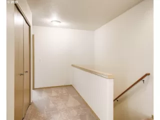 Photo #2: 408064436 Listing 