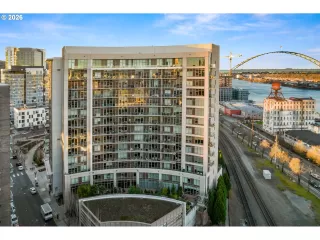 Photo #6: 408543933 Listing 