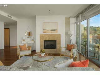 Photo #1: 408767145 Listing