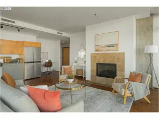 Photo #2: 408767145 Listing