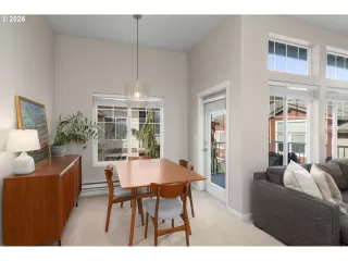 More Details about MLS # 408928015 : 1819 NE 101ST AVE 204