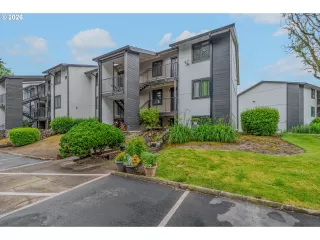 Photo #2: 408990966 Listing 
