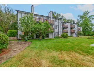 Photo #4: 408990966 Listing 