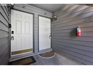 Photo #3: 409321099 Listing 