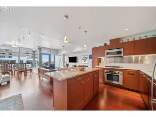 Photo #2: 409409762 Listing 