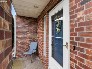 Photo #2: 410475933 Listing 