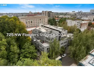 Photo #5: 410903625 Listing 