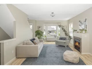 Photo #2: 411122273 Listing 