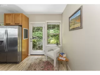 Photo #6: 411122273 Listing 