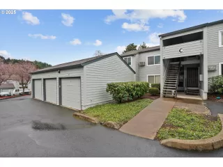 More Details about MLS # 411246700 : 159 SW FLORENCE AVE C15