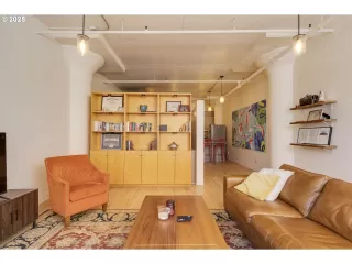 Photo #4: 411337490 Listing 