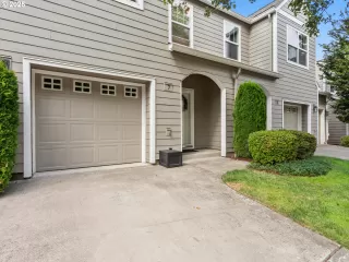 Photo #1: 412427699 Listing 