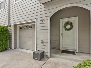 Photo #2: 412427699 Listing 