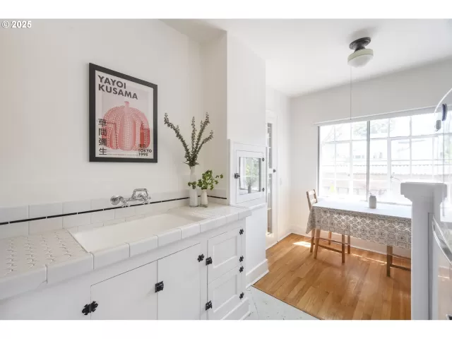 MLS: 412647459 Condo For Sale