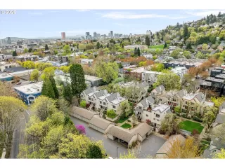 Photo #3: 412876040 Listing