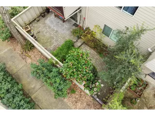 Photo #5: 412876040 Listing