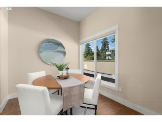 Photo #6: 413573781 Listing 