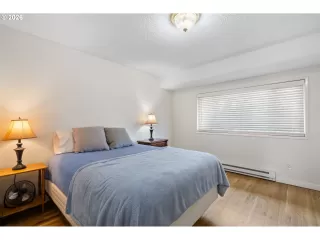 Photo #3: 413695754 Listing 