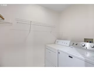 Photo #5: 413695754 Listing 