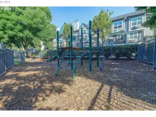 Click for more information on MLS # 414921294 : 1702 SE HALYARD LN More Details about MLS # 414921294 : 1702 SE HALYARD LN