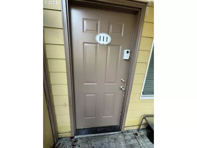 MLS: 415023188 Condo For Sale