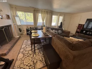 Photo #5: 415023188 Listing 