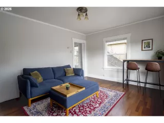 Photo #5: 415045693 Listing 