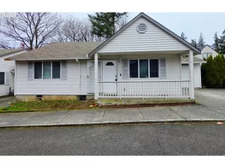 Photo #1: 415551206 Listing