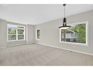 Photo #3: 415690712 Listing