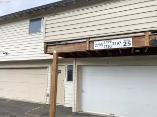 Photo #2: 416437986 Listing 