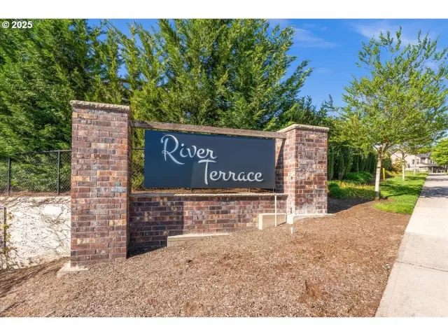 MLS: 417086066 Condo For Sale