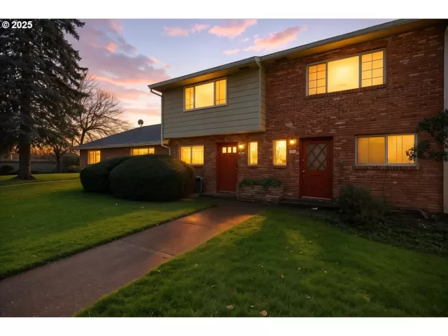 MLS: 417902422 Condo For Sale