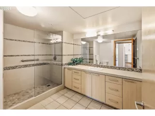 Photo #1: 419598863 Listing 