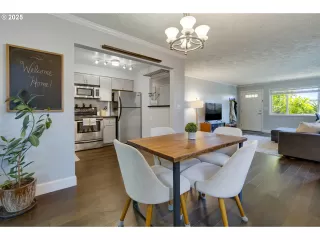 Photo #3: 419687115 Listing 