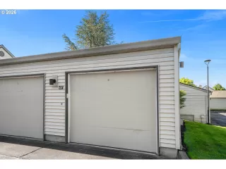 Photo #2: 420286770 Listing 