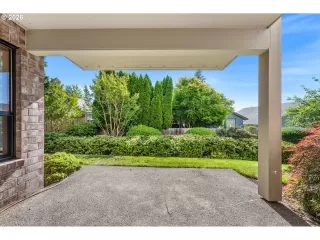 Photo #6: 420286770 Listing 
