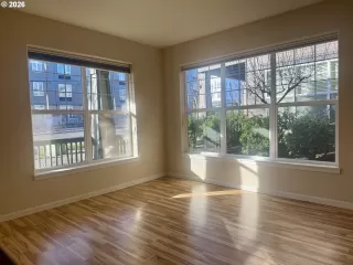 Photo #5: 420395507 Listing 