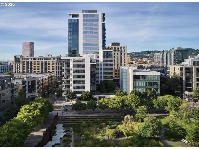 MLS: 422013044 Condo For Sale