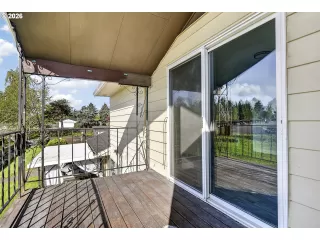 Photo #3: 422448824 Listing 