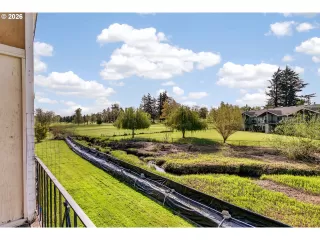 Photo #4: 422448824 Listing 