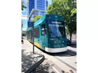 Photo #3: 423171040 Listing 