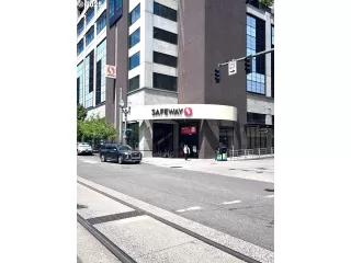 Photo #5: 423171040 Listing 