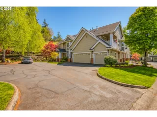 Photo #1: 424529211 Listing 