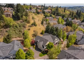 Photo #5: 424529211 Listing 