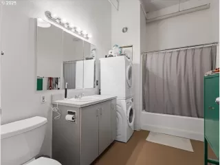 Photo #5: 424930766 Listing 