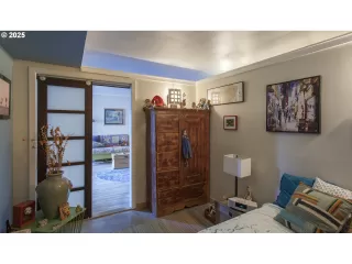 Photo #3: 424961040 Listing