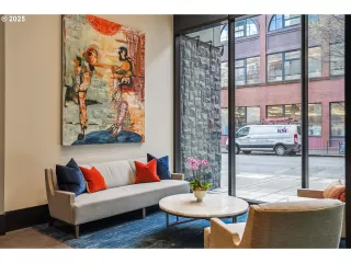 Photo #2: 426144444 Listing 